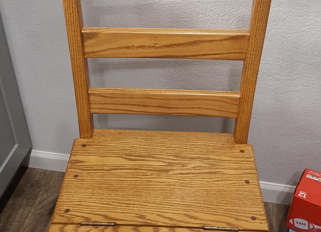 Сделайте огромный диван для друзей из грузовых паллет