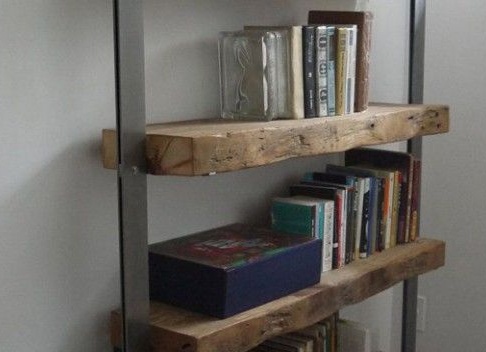 Все по полочкам: как сделать рабочее место лучше при помощи полок