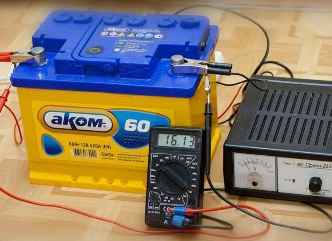 Как правильно заряжать аккумулятор автомобиля